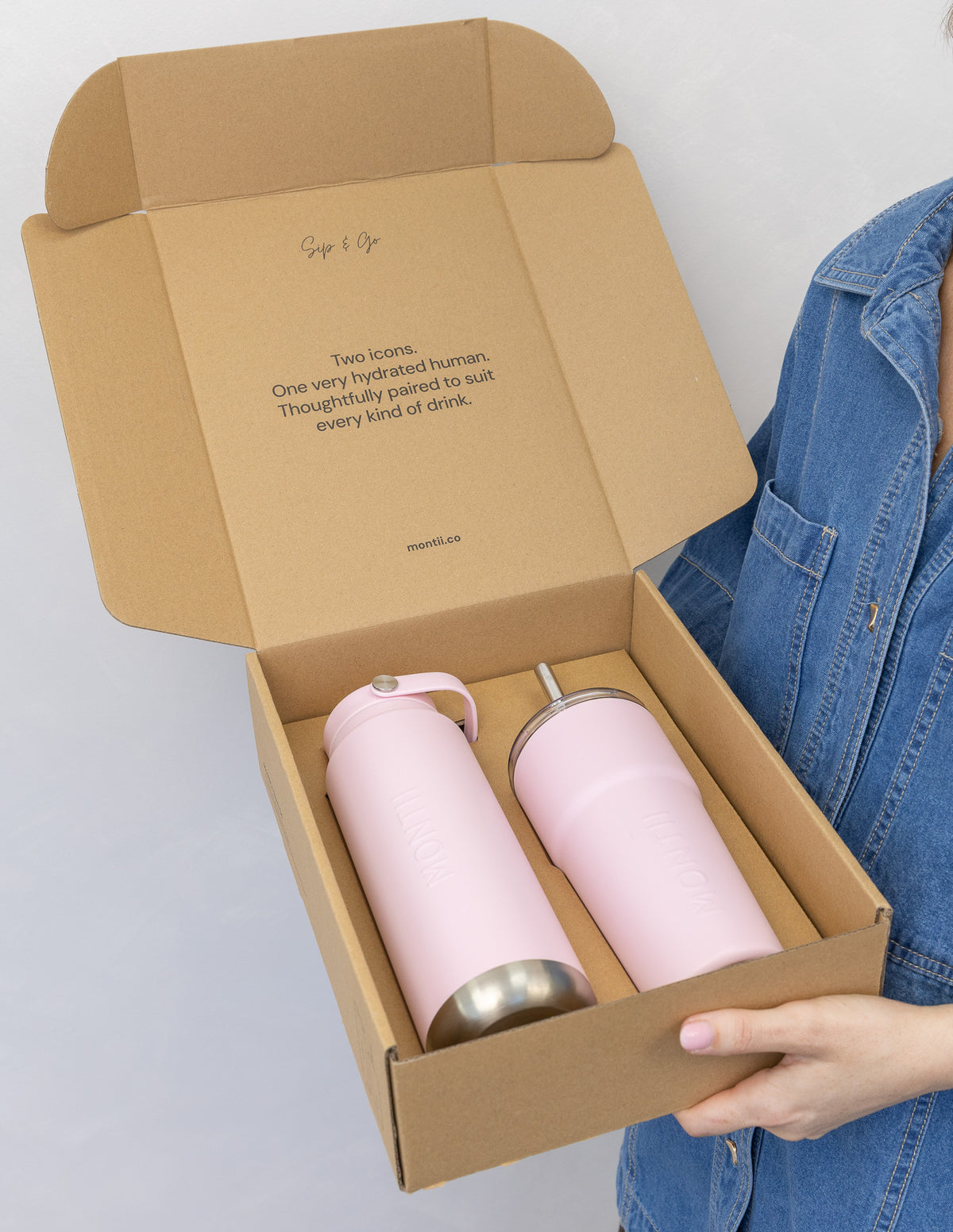 MontiiCo Sip & Go Set