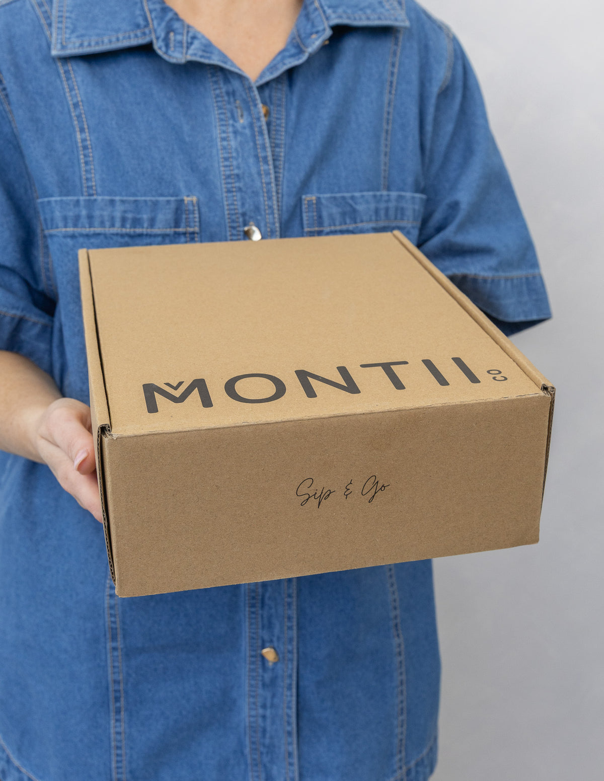 MontiiCo Sip & Go Set